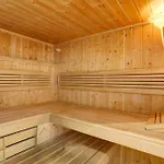 Rare! 2-br With Pools Access Private Parking Apartman *