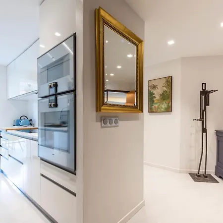 Rare! 2-br With Pools Access Private Parking Cannes