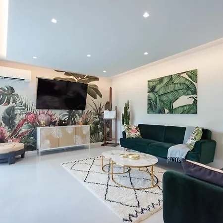 Rare! 2-br With Pools Access Private Parking Apartament Cannes