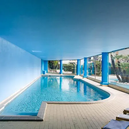 Rare! 2-br With Pools Access Private Parking 公寓 戛纳