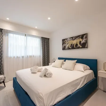 Rare! 2-br With Pools Access Private Parking * 戛纳
