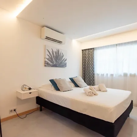 公寓 Rare! 2-br With Pools Access Private Parking