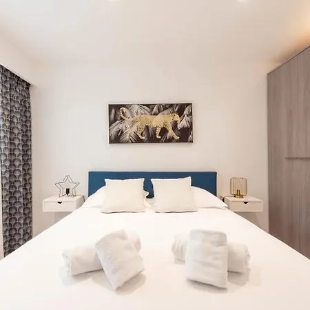 شقة Rare! 2-br With Pools Access Private Parking *